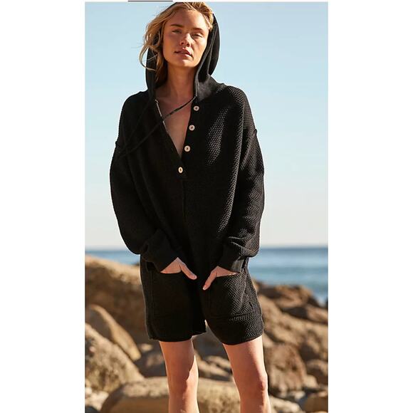Free People Beach Ryleigh Hailee Sweater Black Waffle Knit Cotton Romper Small - Picture 1 of 3
